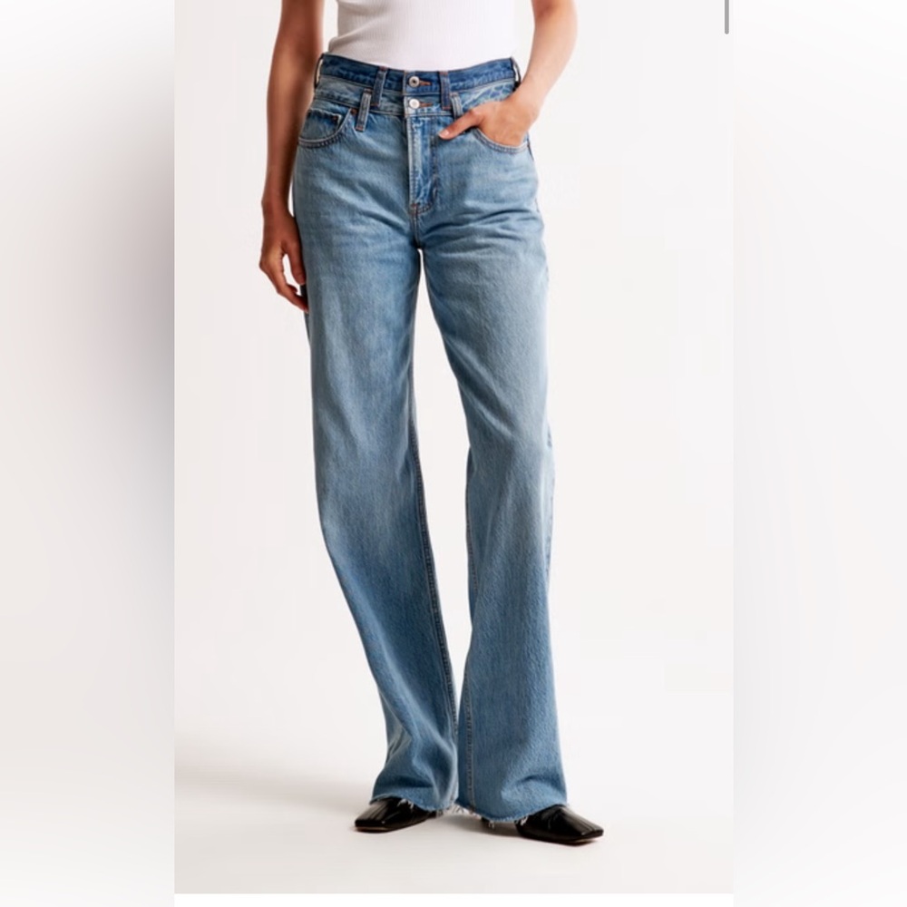 Abercrombie High Rise Loose Jeans